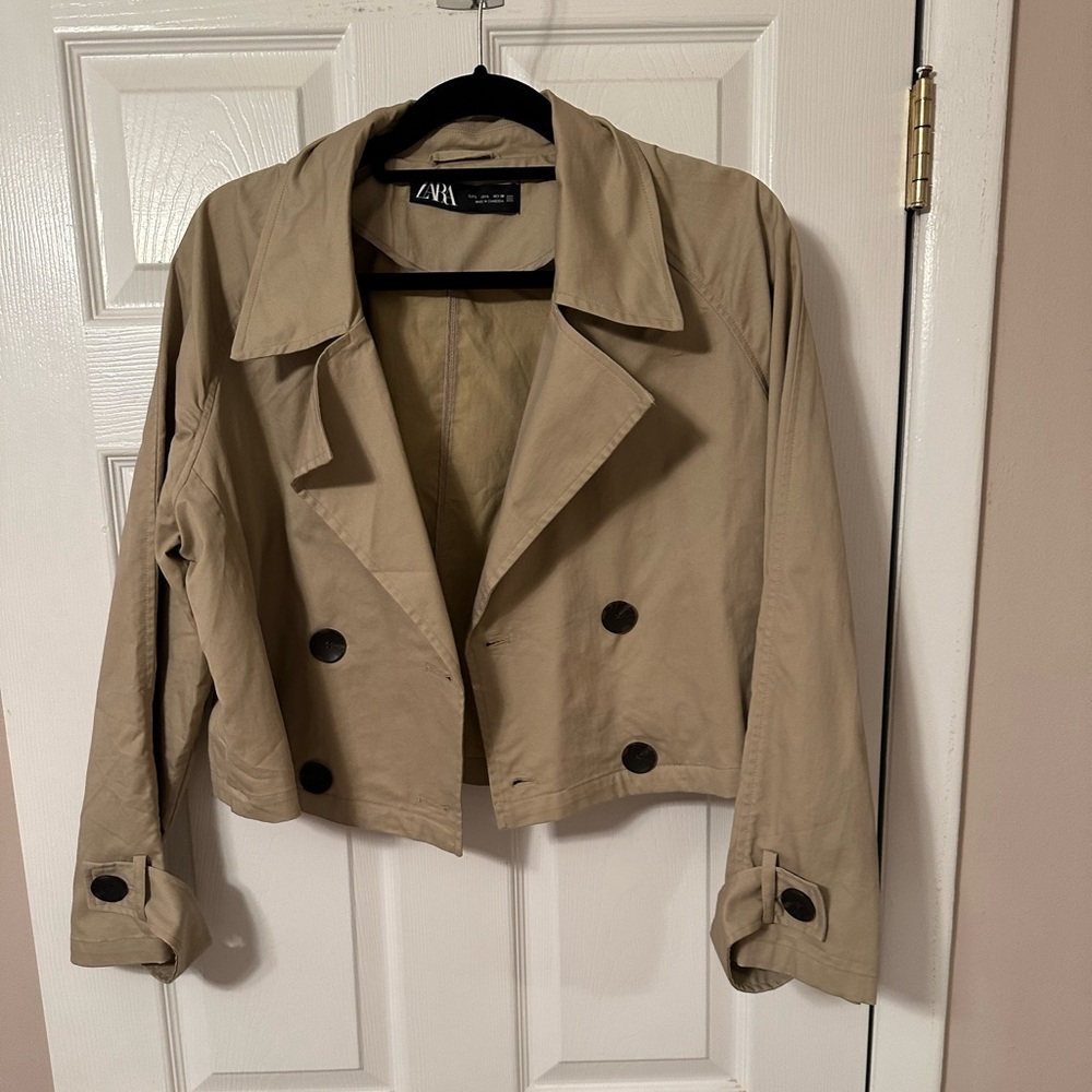 Crop trench coat
